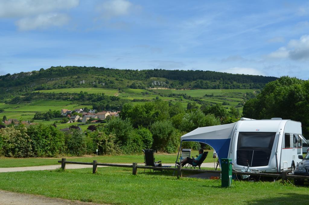 Camping De Santenay Сантене Екстериор снимка
